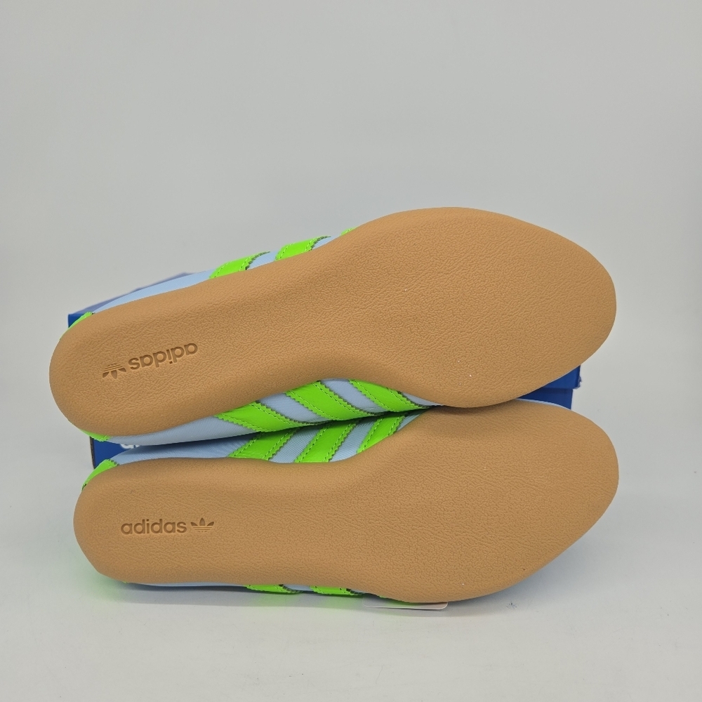 adidas Women's Tokyo JQ0582 Clear Sky Solar Green Gum Shoes Size 7 New - Picture 7 of 8